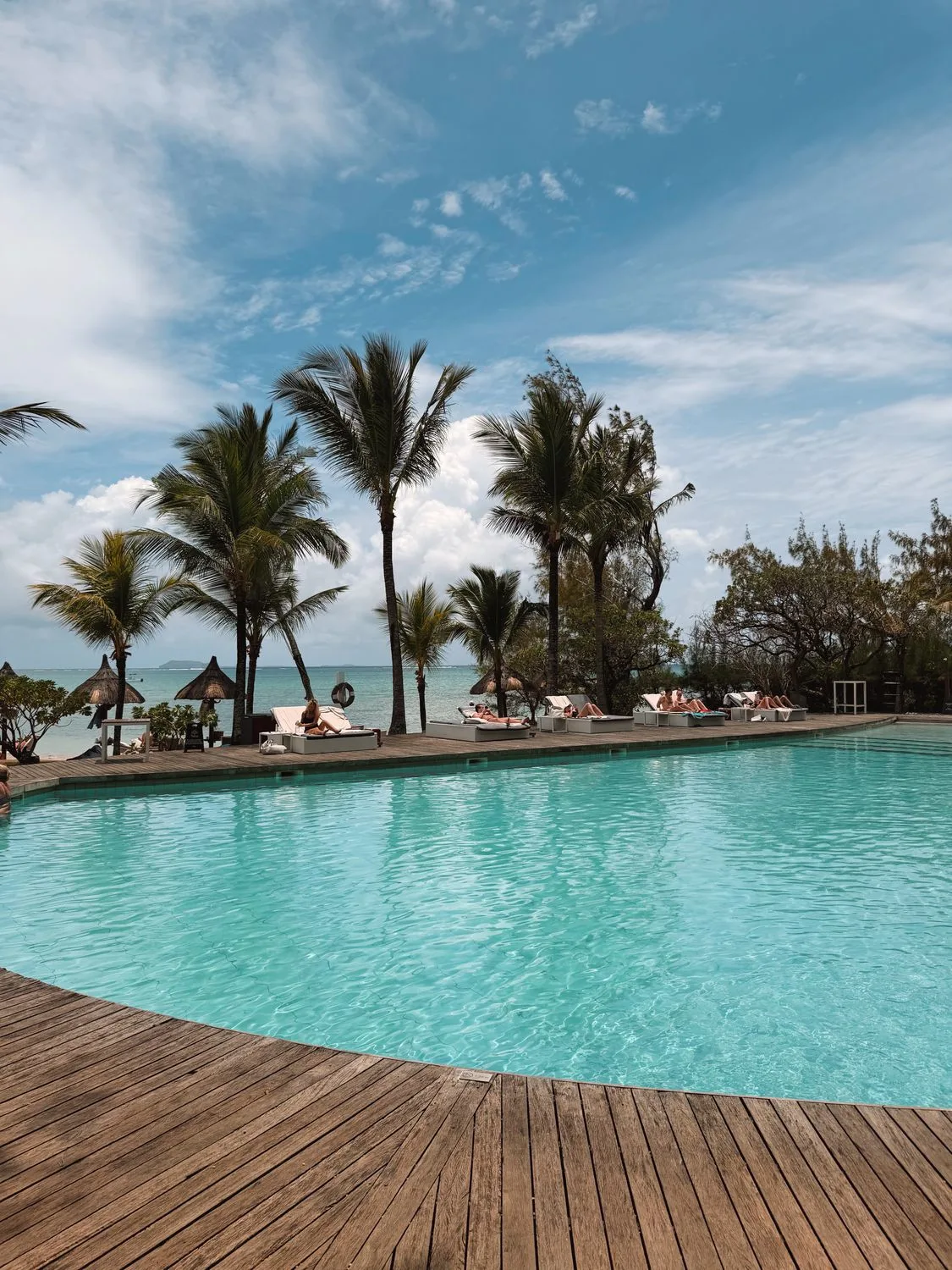Sandals airport transfers